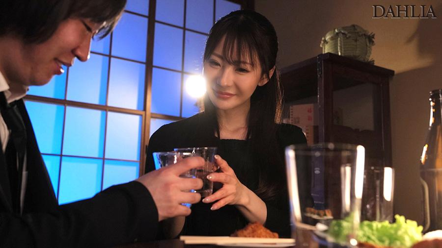 ดูหนังเอ็กซ์ ไว้ทุกข์ไม่นานความมันส์บังเกิด DLDSS-421
