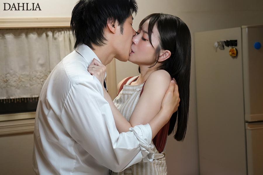 DLDSS-438 [Uncencer] เย็ดภรรยาเจ้านายออกไปทำธุรกิจ Mei Itoya