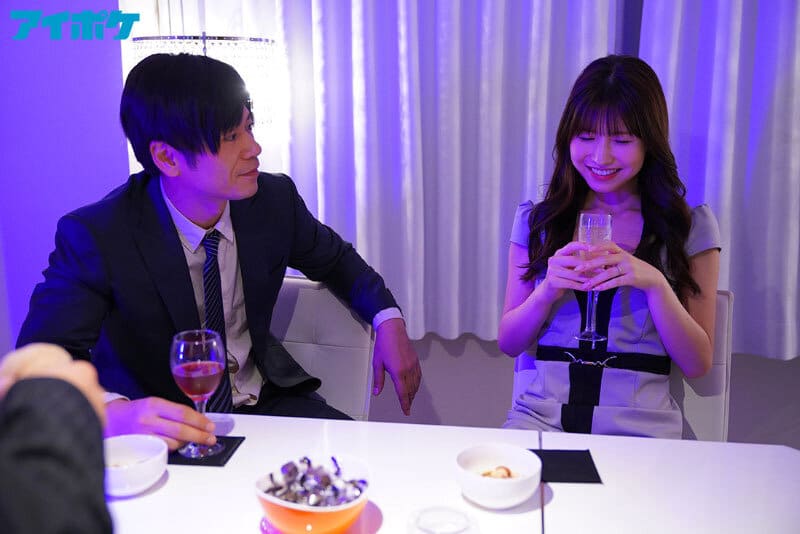 IPX-980 [Uncencer] งานเลี้ยงรุ่นเจอดุ้นแฟนเก่า Sakura Momo
