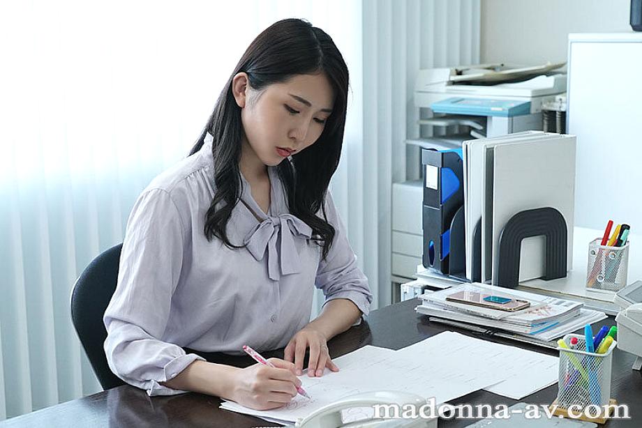 เอวี NTR ครูสอนพิเศษเล่นชู้นักเรียนชาย JUQ-574