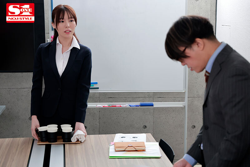 หนังโป๊ SONE-108 คุยงานยันเช้าไม่ให้เย็ดยันเช้าเอา Rei Kuroshima
