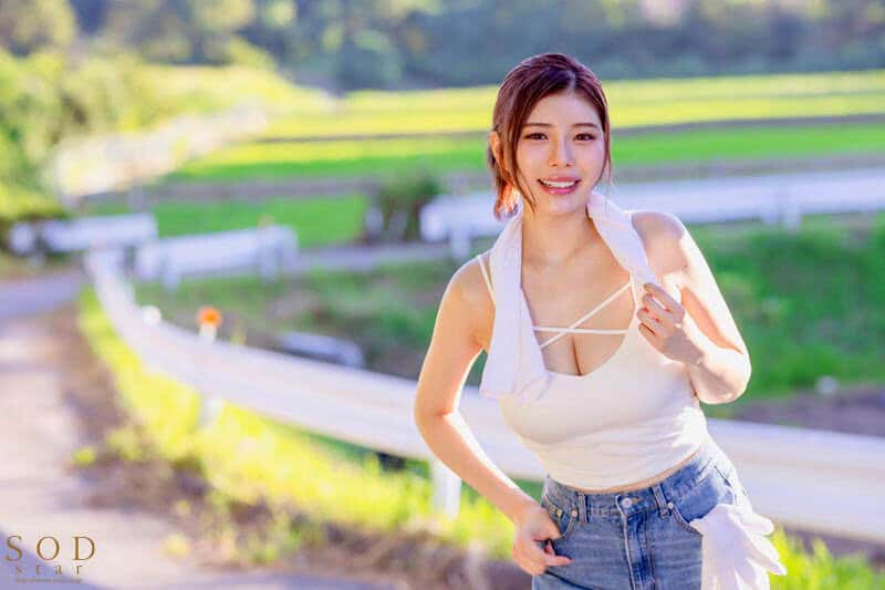 pornญี่ปุ่น เจ๊ใฝใจดีมาช่วยหนุ่มรถพังกลางทาง STARS-272